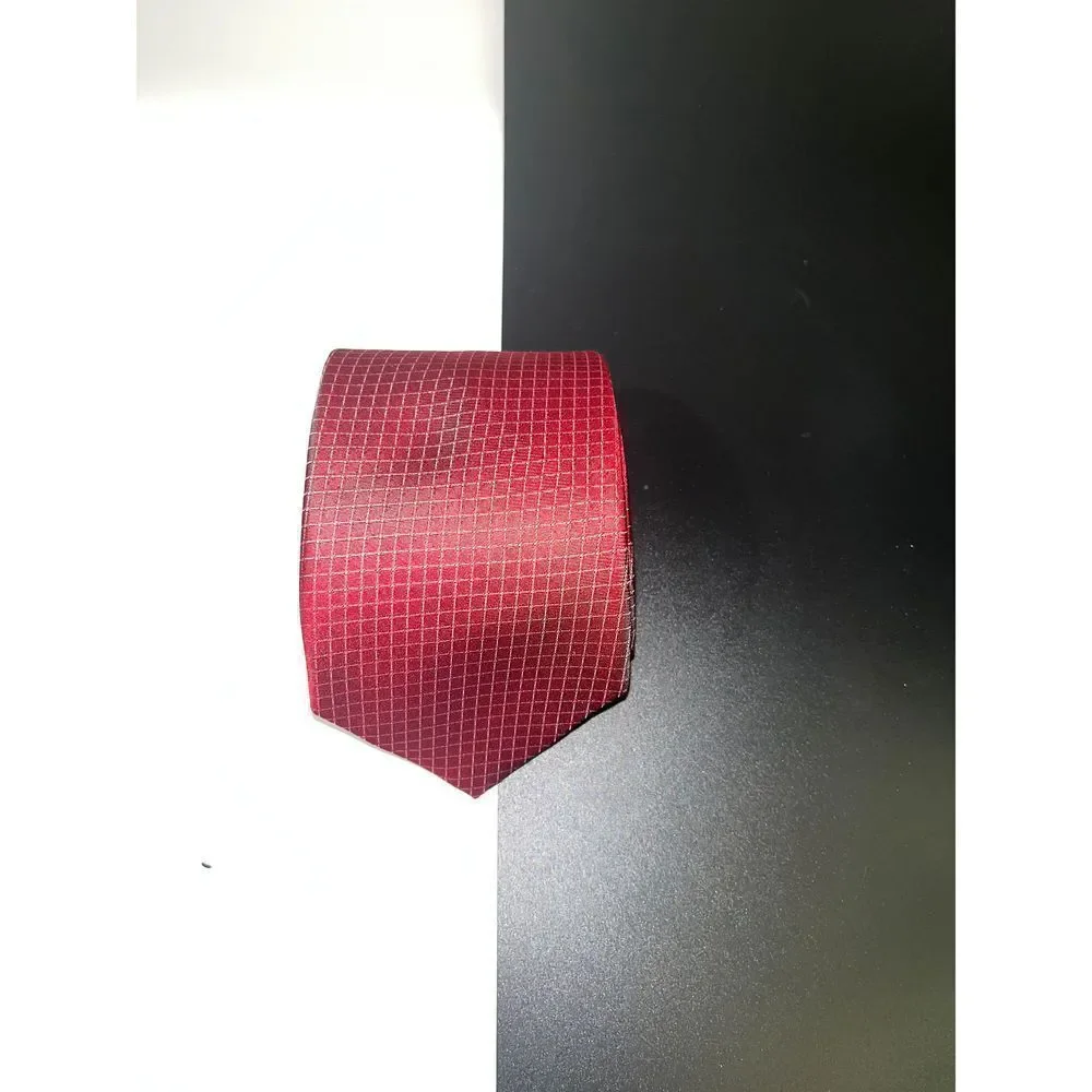 Brooks Brothers tie